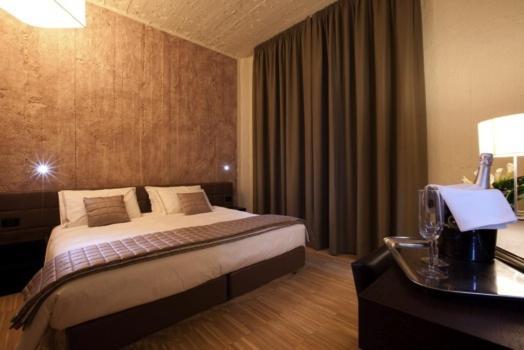 Ekk Hotel ชิตตา ซานตันเจโล ภายนอก รูปภาพ