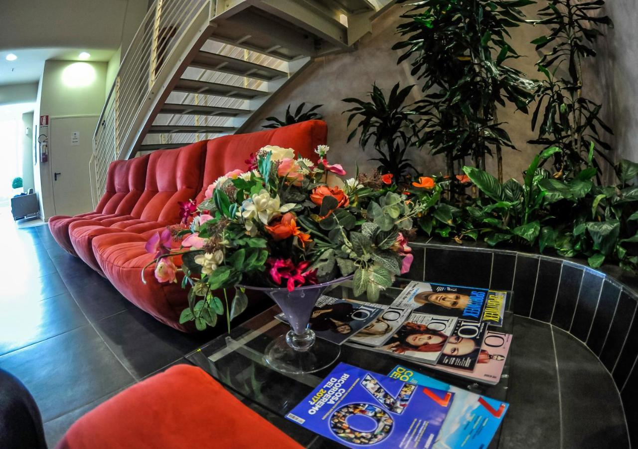 Ekk Hotel ชิตตา ซานตันเจโล ภายนอก รูปภาพ